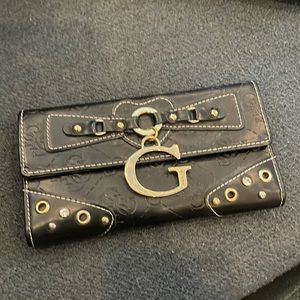 Guess wallet